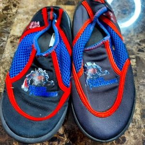 Swim shoes kids 11
